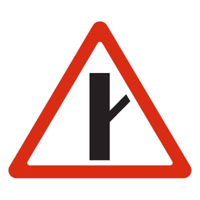 Дорожный знак 2.3.4 Примыкание второстепенной дороги (A=900) Тип А